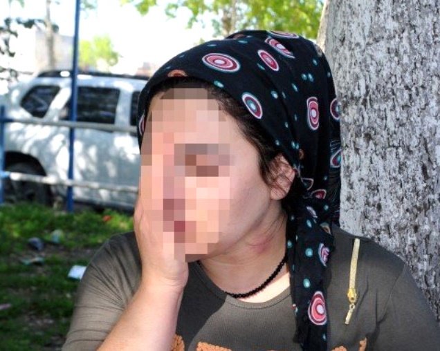 Adana'da Yengesini Saçlarından Sürükleyip Yatak Odasına Götürerek Tecavüz Eden Sapık Yakalandı