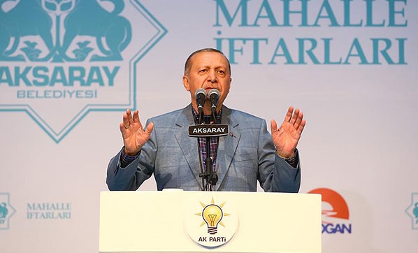  Cumhurbaşkanı Erdoğan'dan Muharrem İnce'ye Sert Apolet Yanıtı: “Biz Teröristin Apoletini Söktük, Teröre Karşı Mücadele Edenlerin Değil”