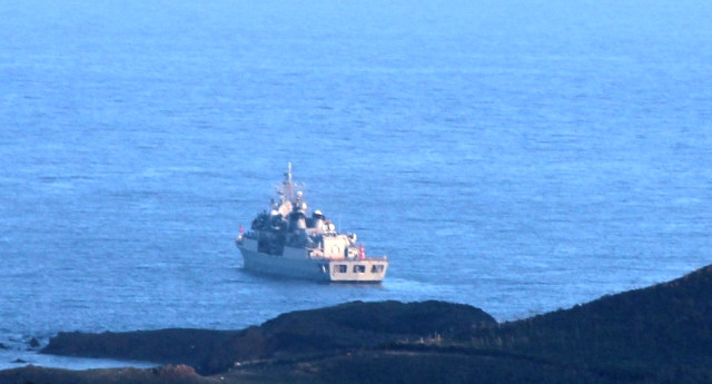Ege Denizinde Kriz! Çipras Kardak’a Çıkacak Dendi, Türk Savaş Gemisi Bölgede Nöbete Geçti