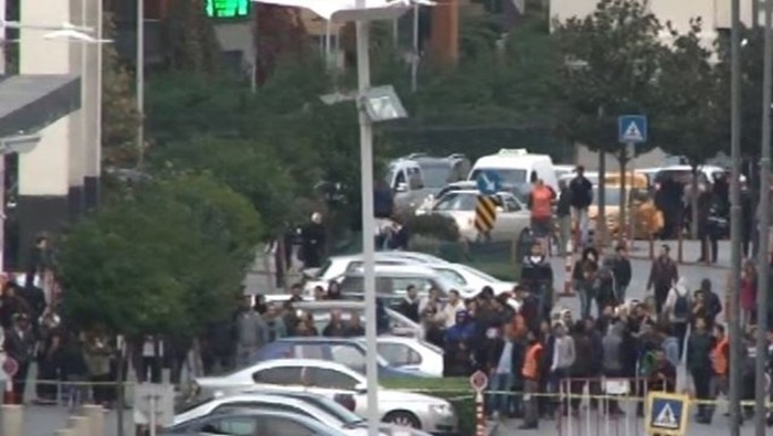 İstanbul'da AVM Otoparkında Bombalı Araç! 4 DEAŞ'lı Bombayı Patlatamadan Yakalandı