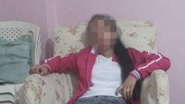 İzmir Bayraklı'da 15 Yaşındaki Genç Kız Cep Telefonunu Almak İsteyen Babasını Bıçaklayarak Öldürdü!