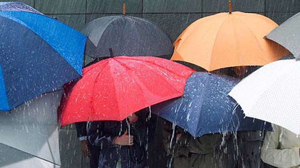 Meteoroloji'den İstanbul için Kritik Uyarı: “Yağışlar Öğleden Sonra Artarak Devam Edecek”
