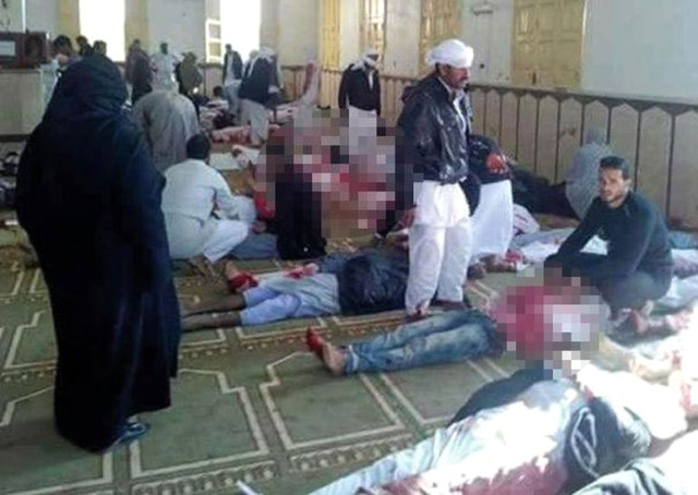 Son Dakika! Mısır’da Kanlı Saldırı: Cuma Namazı Sırasında Camiye Saldırdılar: 85 Ölü, 80 Yaralı