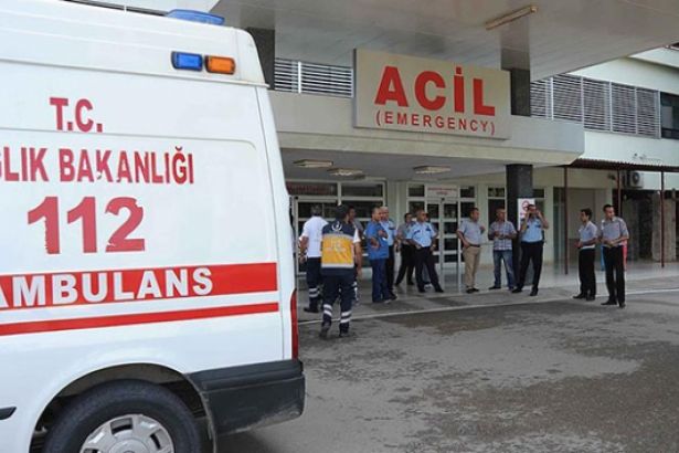 Son Dakika! Muğla'da Okulda LPG Sızıntısı: 1 Öğretmen, 21 Öğrenci Zehirlenerek Hastaneye Kaldırıldı
