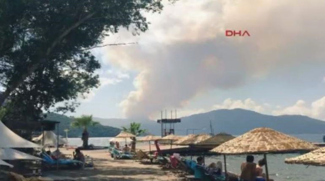 Turizm Cennetinde Korkutan Yangın! Alevler Yerleşim Yerlerine Ulaşmak Üzere