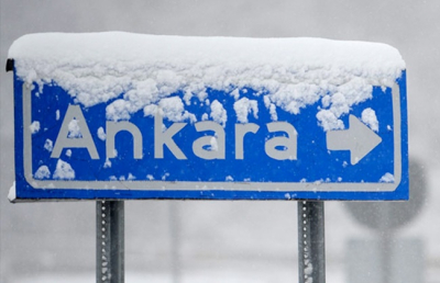  Ankara Güne Sürprizle Uyandı! Ankara'ya Yılın İlk Karı Yağdı 