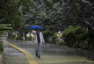 Dün Sele Teslim Olan Ankara İçin Meteoroloji'den Bir Uyarı Daha: Ankara’da Öğleden Sonra Yine Yağış Bekleniyor
