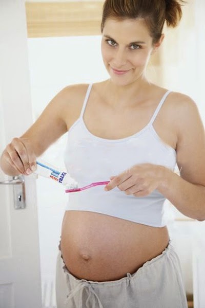 Hamileler Dikkat! Diş Temizliğinizi Kesinlikle Aksatmayın!