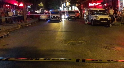 İstanbul Bahçelievler’de Kayınbirader Eniştesinin Evini Bastı! Silahlı Çatışma Çıktı, Yaralılar Var!