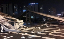 İstanbul'da Köprü Çöktü
