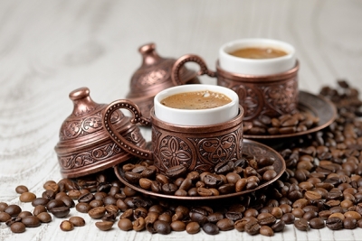 Kahve Tiryakilerini Üzen Haber! Günde 2 Bardaktan Fazlası Yaşlandırıyor!