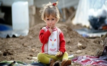 Kamplarda doğan 30 bin çocuk