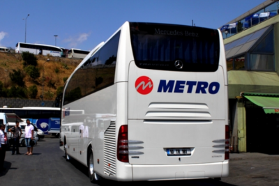Metro Turizm Skandalları Bitmiyor! Muavin Otobüste Uyuyan 10 Yaşındaki Kızı Taciz Etti