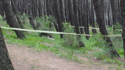 Polis Kartal'da Ormanlık Alanda 10 Kilo Patlayıcı Ele Geçirdi!