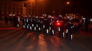 Sakarya Valisi Hüseyin Avni Coş Talimat Verdi, Bin Polisin Katılımı ile Gece Yarısı Tatbikat Yapıldı
