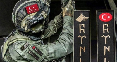 Sosyal Medya Ayakta! HDP’nin İsteği ile Asker Üniformalarındaki Göktürkçe Türk Yazısı ve Bozkurt Armaları Yasaklandı