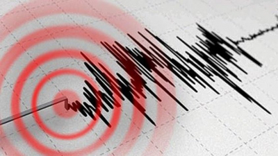 Tsunami Uyarıları Arka Arkaya Geldi! 7,3’lük Deprem Büyük Korku Yarattı