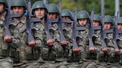 Türkiye Bunu Konuşuyor! TSK Açıkladı: Askerlik 18 Aya Mı Uzadı?